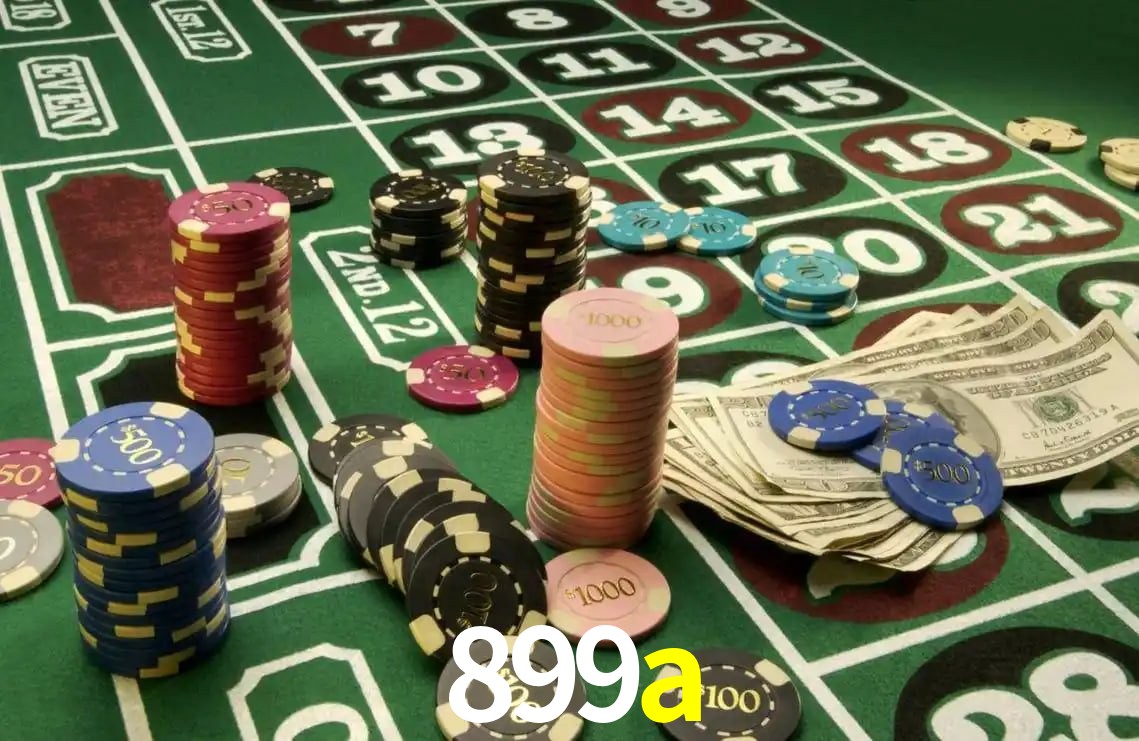 899a